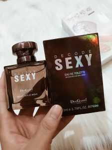 Nước hoa kích dục nữ SEXY DECODE sản phẩm này có tác dụng mạnh mẽ, hiệu quả tuyệt vời để thúc đẩy tăng cường sinh lý nữ. Nước hoa được sử dụng rộng rãi cho các trường hợp suy giảm sinh lý nữ ở nữ giới. Sản phẩm này có thể được sử dụng bởi những người từ 18 tuổi trở lên. Nước hoa kích dục Paris Sexy Decode dành cho nữ khá dễ sử dụng tương tự như các loại nước hoa thông thường khác. Tuy nhiên, khi sử dụng bạn cần tuân theo liều lượng khuyến cáo và sử dụng đúng cách. Bạn không cần phải lạm dụng nước hoa hoặc sử dụng nó với liều lượng cao.