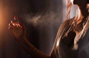 Nước Hoa Kích Dục Nữ 212 Sexy Men Cao Cấp Kích Thích