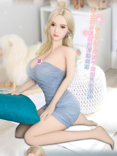 đồ chơi tình dục nam Manual dòng đồ chơi nam thiết kế ngày càng đẹp và chân thực, đôi khi đánh lừa người xem. Khi đứng trước đồ chơi tình dục nam Manual cao cấp, chắc chắn bạn sẽ tin rằng mình đang tận mắt nhìn thấy một cô gái gợi cảm. Shopkiss.vn đã mang về một số siêu phẩm để ngay cả những khách hàng khó tính nhất cũng có thể chiêm ngưỡng vẻ đẹp cay cay của món đồ chơi siêu người lớn này. Dựa trên công nghệ thủ công hiện đại, đồ chơi tình dục nam Manual là phiên bản tĩnh của mẫu xinh đẹp mà cánh mày râu luôn ao ước. Con búp bê kích thích này được làm từ 95% silicone + 5% thép không gỉ để thích ứng với mọi tư thế của búp bê. Nếu chỉ là silicone thì sẽ khó di chuyển hoặc thay đổi trạng thái. Các khớp nối kim loại bên trong búp bê khiến việc chơi đùa của chủ nhân trở nên thú vị hơn. Tính linh hoạt của đồ chơi tình dục nam Manual thật đặc biệt, Về thân hình ba vòng ấn tượng, chiều cao 1.58 cm là lý tưởng ngay cả đối với một phụ nữ xinh đẹp. đồ chơi tình dục nam Manual dòng đồ chơi nam thiết kế ngày càng đẹp và chân thực, đôi khi đánh lừa người xem. Khi đứng trước đồ chơi tình dục nam Manual cao cấp, chắc chắn bạn sẽ tin rằng mình đang tận mắt nhìn thấy một cô gái gợi cảm. Shopkiss.vn đã mang về một số siêu phẩm để ngay cả những khách hàng khó tính nhất cũng có thể chiêm ngưỡng vẻ đẹp cay cay của món đồ chơi siêu người lớn này. Dựa trên công nghệ thủ công hiện đại, đồ chơi tình dục nam Manual là phiên bản tĩnh của mẫu xinh đẹp mà cánh mày râu luôn ao ước. Con búp bê kích thích này được làm từ 95% silicone + 5% thép không gỉ để thích ứng với mọi tư thế của búp bê. Nếu chỉ là silicone thì sẽ khó di chuyển hoặc thay đổi trạng thái. Các khớp nối kim loại bên trong búp bê khiến việc chơi đùa của chủ nhân trở nên thú vị hơn. Tính linh hoạt của đồ chơi tình dục nam Manual thật đặc biệt, Về thân hình ba vòng ấn tượng, chiều cao 1.58 cm là lý tưởng ngay cả đối với một phụ nữ xinh đẹp.
